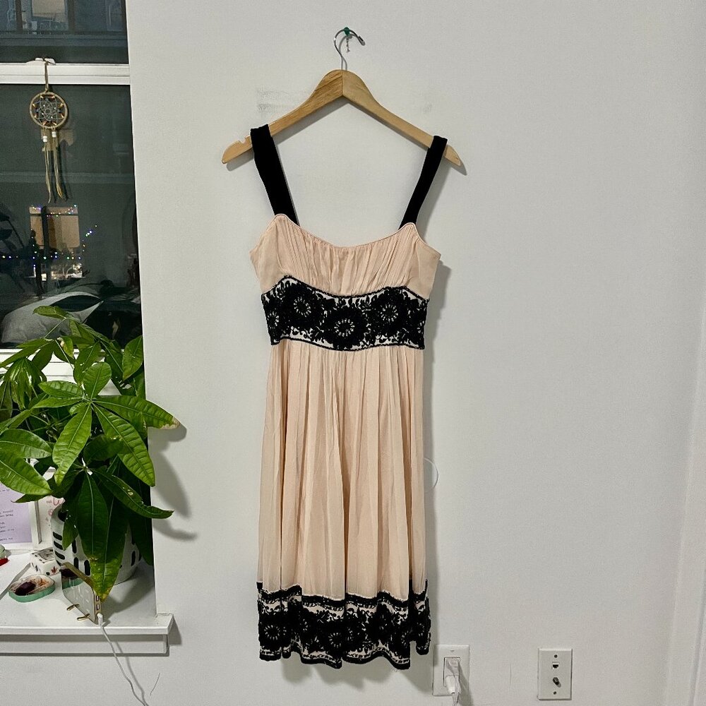 Diane von Furstenberg Pink & Black Floral Print Silk Mini Dress Size 6 - Picture 1 of 5